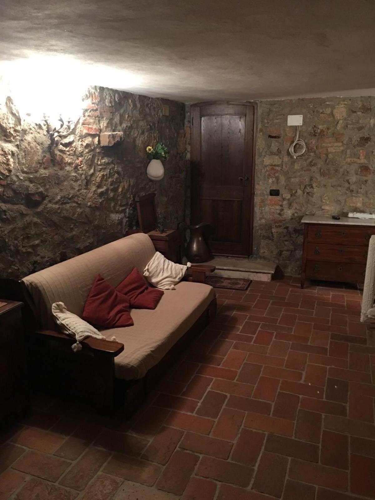 شقة La Divina Dimora Il Castello Degli Spiriti Magni Montepescali المظهر الخارجي الصورة